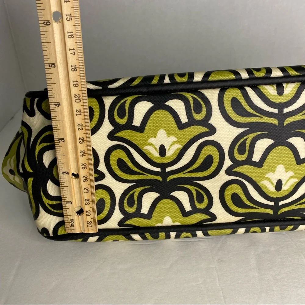 PETUNIA PICKLE BOTTOM Dancing in Dublin Diaper Bag Purse